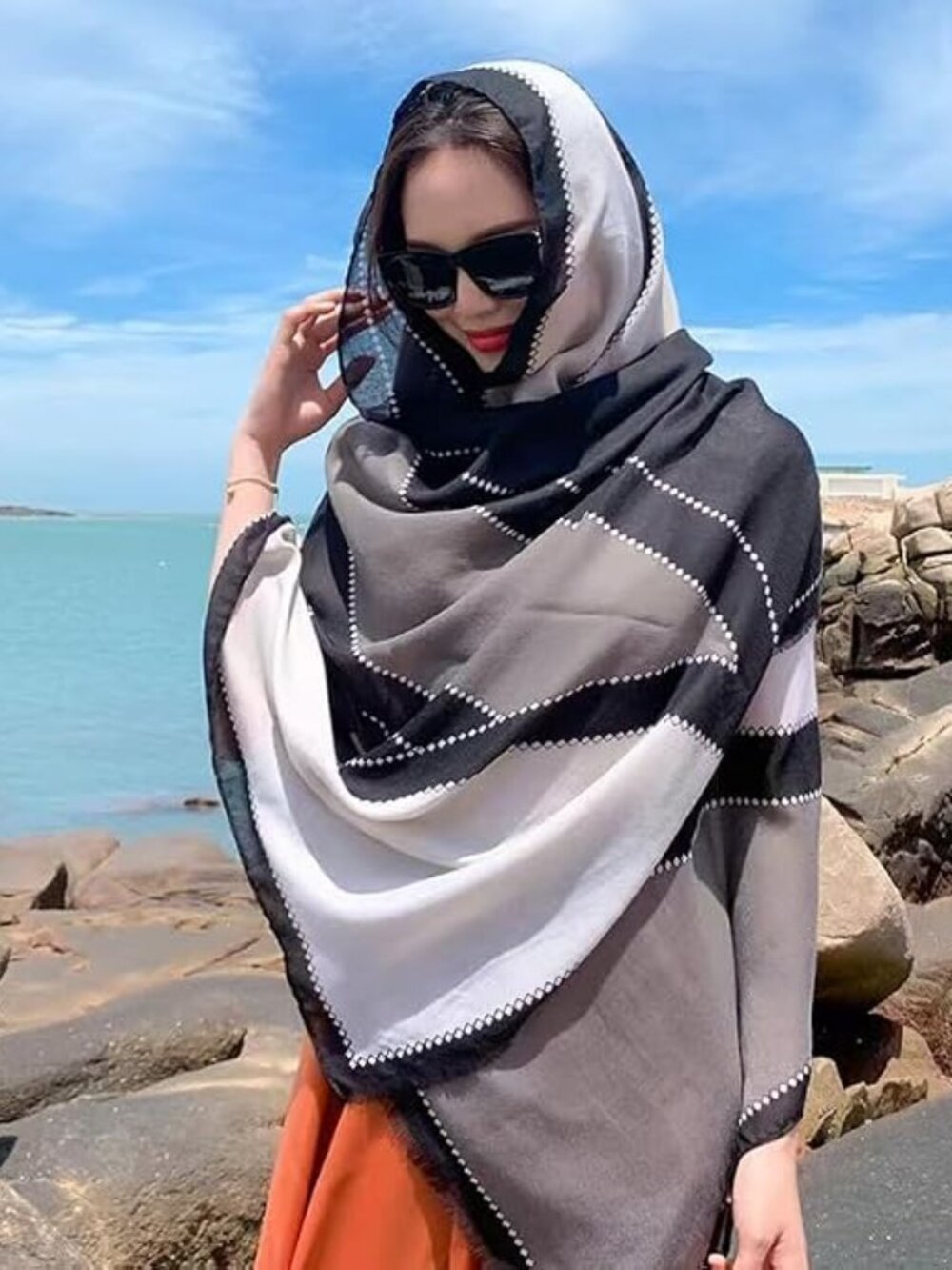 Women’s Boho Travel Scarf Lightweight Oversized Shawl Wrap